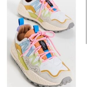 NWT Flower Mountain Washi Sneakers in Beige/White/Multi
